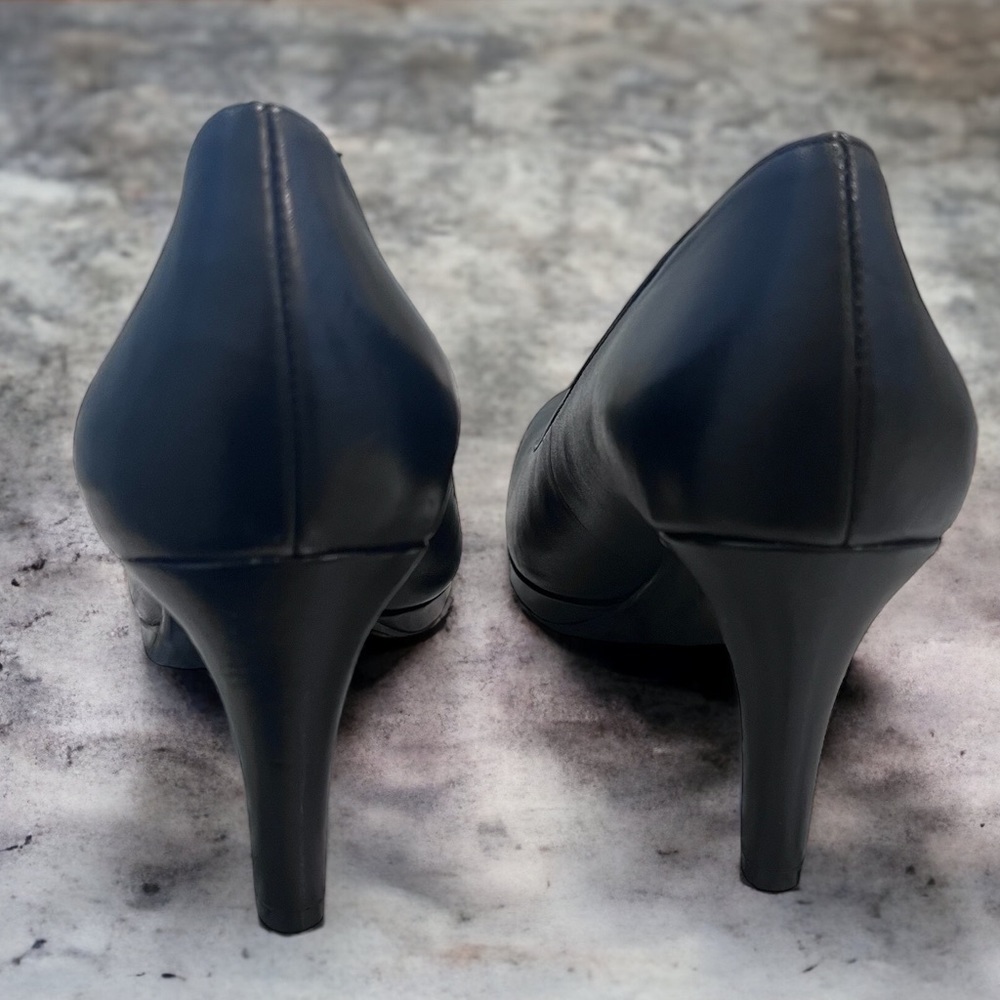 Naturalizer NWOT N5 Contour Michelle Leather pumps Black with 3” heel Size 6.5 - Picture 6 of 15